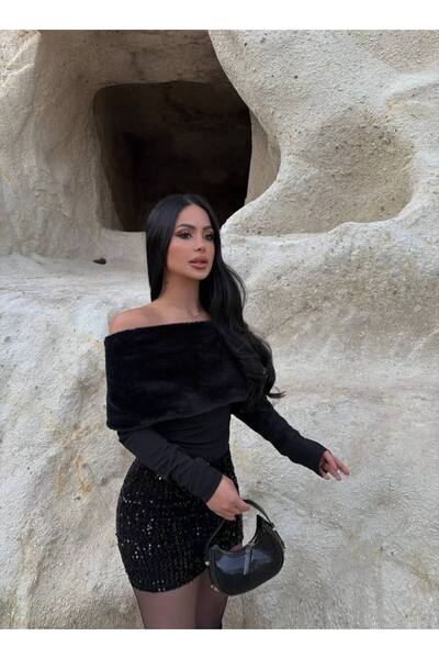 aytenli Winter Fur Madonna Collar Side Gathered Back Lace-Up Detail Crepe Crop Blouse