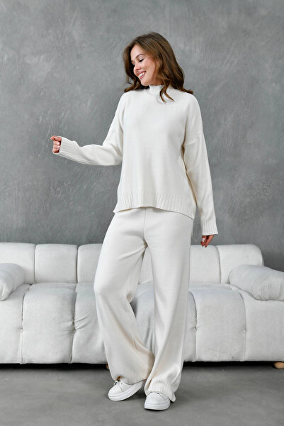 Park Karon Women's Mock Neck Slit Oversized Sweater Pants Two-Piece Knitwear Set