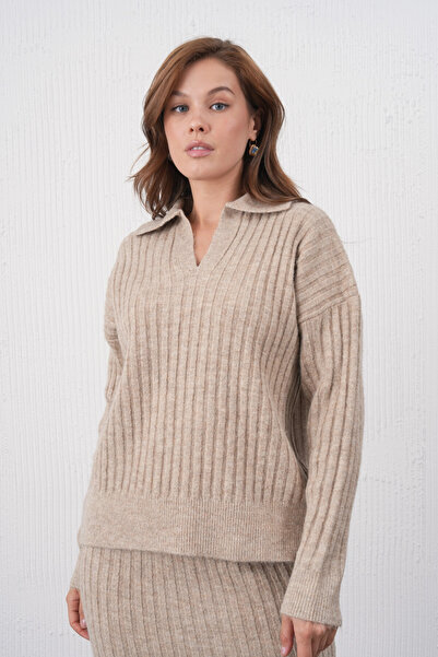 Park Karon Women's Polo Neck Half Placket Knit Detail Sweater Skirt Two-Piece Knitwear Set