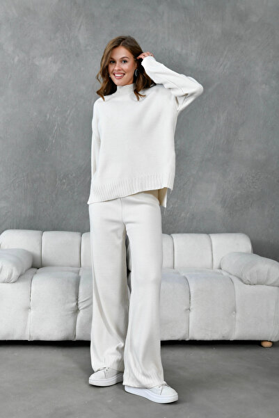 Park Karon Women's Mock Neck Slit Oversized Sweater Pants Two-Piece Knitwear Set