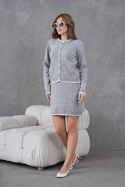 Park Karon Women's Crew Neck Button Closure Jacket Skirt Two-Piece Knitwear Set