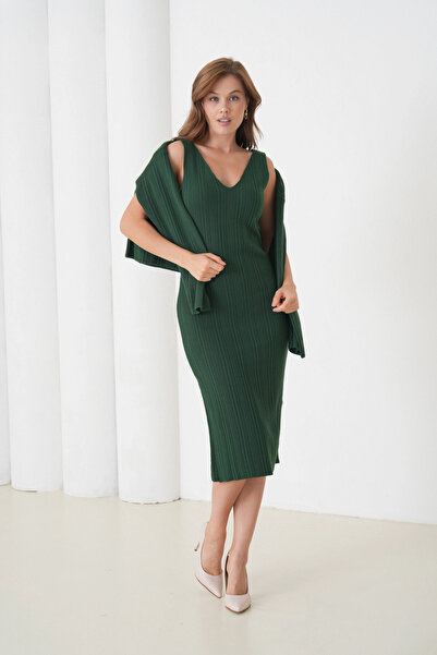 Park Karon Women's Crew Neck Textured Sweater Dress Two-Piece Knitwear Set