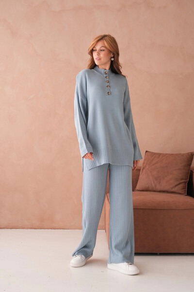 Park Karon Women's Mock Neck Button Detail Slit Casual Sweater Pants Two-Piece Knitwear Set