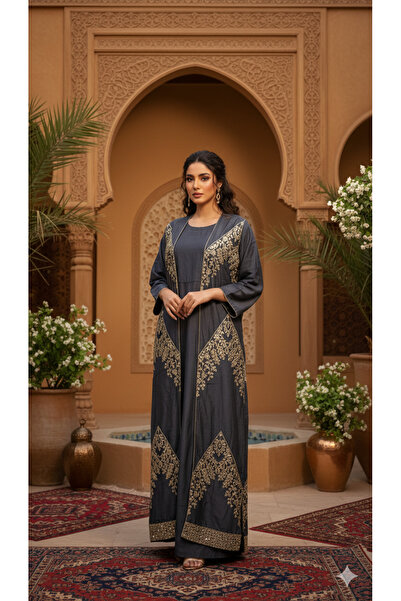 Maison Emarat Jalabiya adorned with intricate embroidery and mirror work,