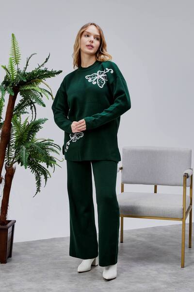 Jinx Wear Fashion Butterfly Lace Pearl Detail 2-Piece Acrylic Women's Knitwear Set