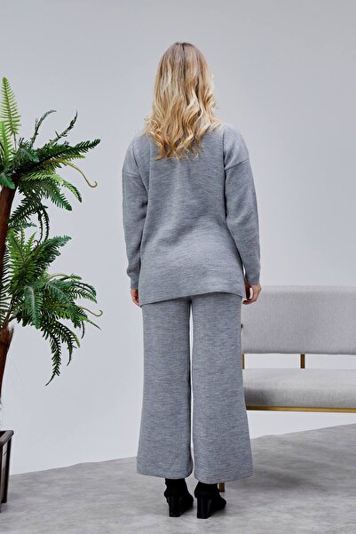 Jinx Wear Fashion Butterfly Lace Pearl Detail 2-Piece Acrylic Women's Knitwear Set