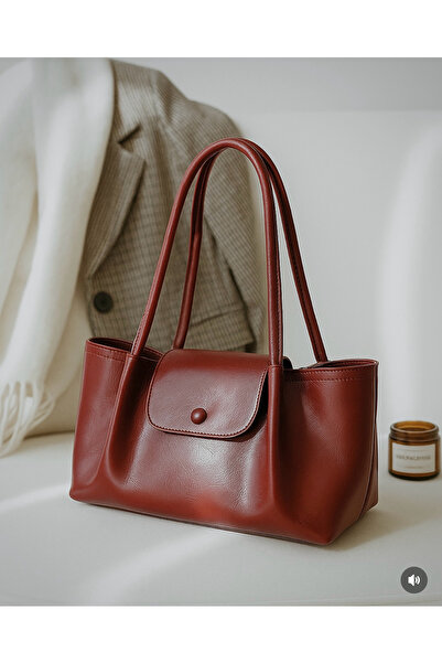 Trend Marfa Clamshell Shoulder Bag