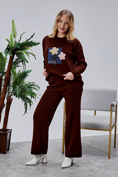 Jinx Wear Fashion Jeans Applique Pearl Detail 2 Piece Acrylic Women's Knitwear Set