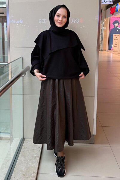 Ghisa Leather Look Skirt with Elastic Waist