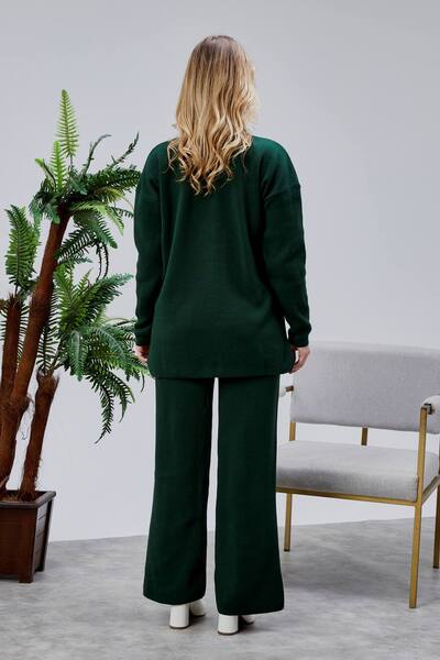 Jinx Wear Fashion Jeans Applique Pearl Detail 2 Piece Acrylic Women's Knitwear Set