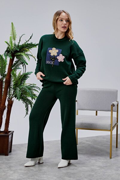 Jinx Wear Fashion Jeans Applique Pearl Detail 2 Piece Acrylic Women's Knitwear Set