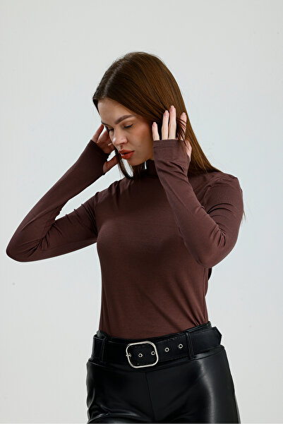 let s shine Half Fisherman's Finger Passing through Body