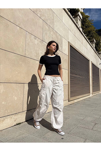 ZENGEZUR MALL Drnds Collar Sleeve Paneled Front Piece Blouse Black (05801) (Size: S)