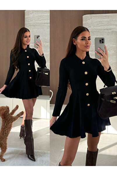 Demhana Boutique Rochie din tricot cu nasturi