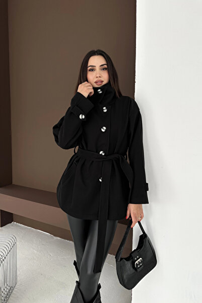 Meine Liebe Unterwäsche Buttoned short cashmere coat with waist tie