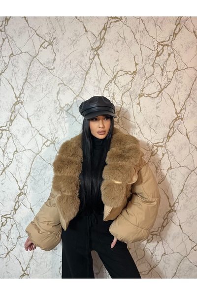 Demhana Boutique Faux fur jacket