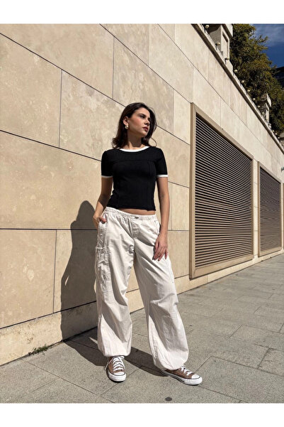 ZENGEZUR MALL Drnds Collar Sleeve Paneled Front Piece Blouse Black (05801) (Size: S)