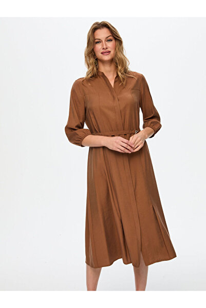 Faik Sönmez Kemer Detaylı Kaçık Yaka Modallı Elbise W26ELB010