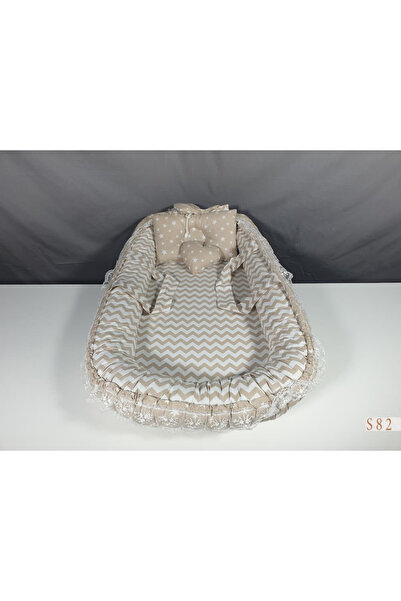 Reiashn Baby basket and crib with ruffles