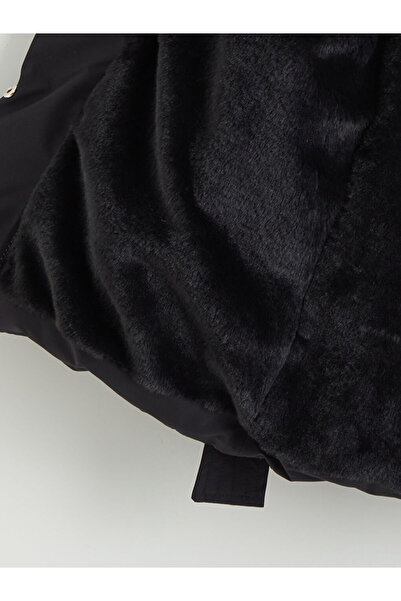 LC Waikiki Palton pentru fetiță cu glugă