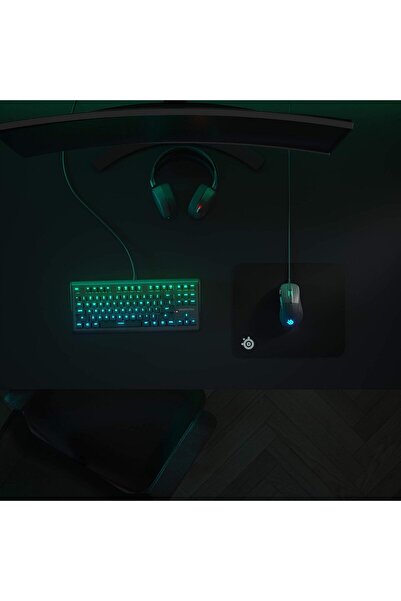 SteelSeries QcK Hard Gaming Surface - Medium - Black