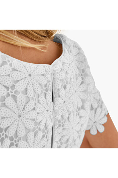 Juniors All-Over Embellished Top with Short Sleeves