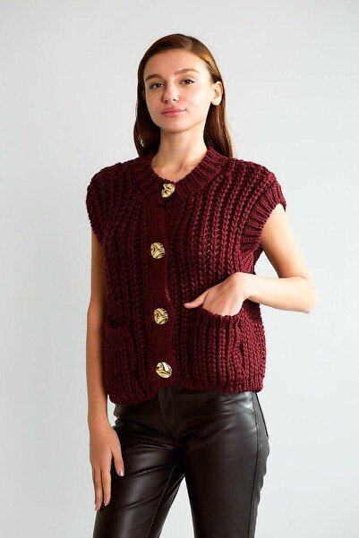 Lavanta Tekstil Crew Neck Soft Textured Gold Button Detailed Pocketed Knitwea...