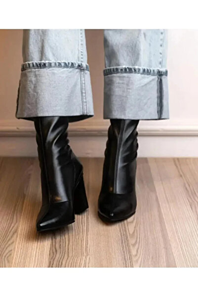 Baret 07 Cizme elastice pentru femei cu toc gros