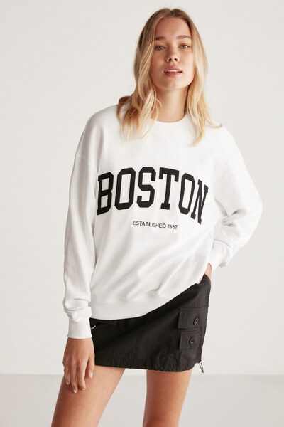 ETHIQUET CAROLA Oversize Beyaz Sweatshirt