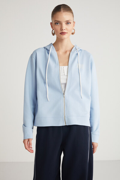 ETHIQUET Aıtana Kadın Relaxed Kapüşonlu Fermuarlı Sırt Baskı Detaylı Açık Mavi Sweatshirt