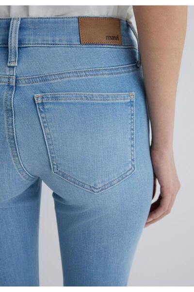 Mavi Adriana Pantaloni de blugi albastru deschis, skinny/talie normală/picior îngust 1072889651