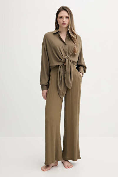 Guess Women's khaki beach pants Noemi