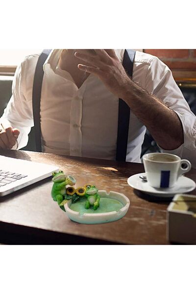 rayyan Frog Resin Ashtray & Jewelry Holder (Green, Small)