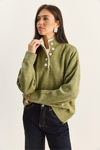 Bianco Lucci Women's 2-Patch Button Detailed Knitwear Sweater Tk251023 60284092