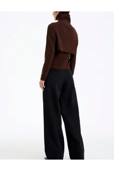 Sheya Shein sweater, brown