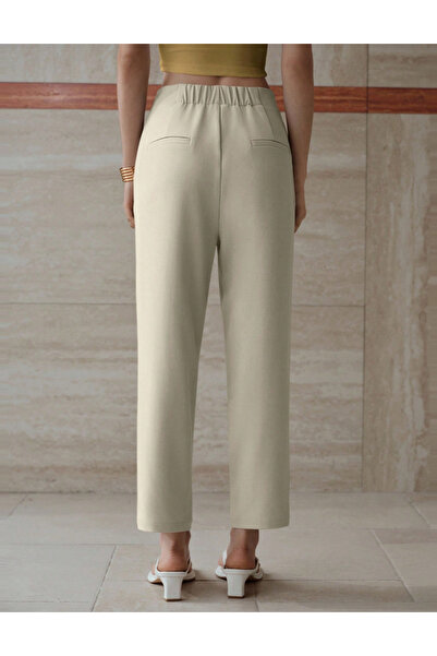 Sheya Shein MOTF pants, beige