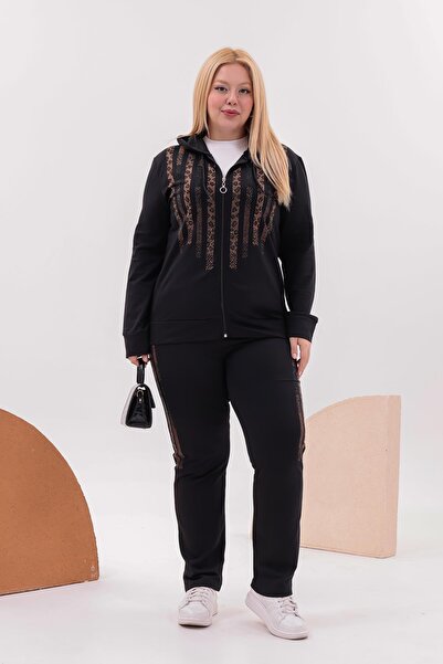 Siyezen Plus Size Gold Stone Detailed Suit