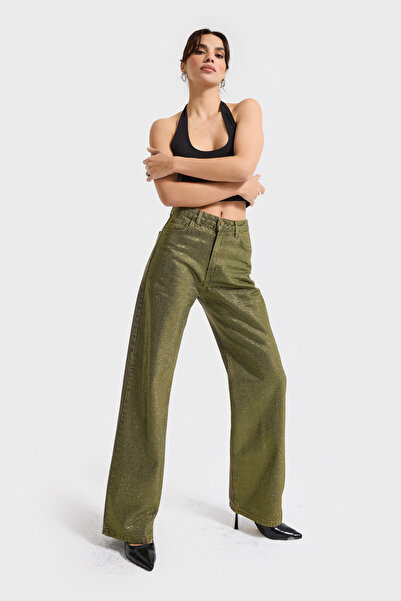 its basic Women's Green T-3W5-141 Straight Fit Full Shiny Stone Special Design Denim Jean