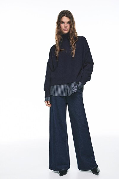 Pull & Bear Dik yaka kazak