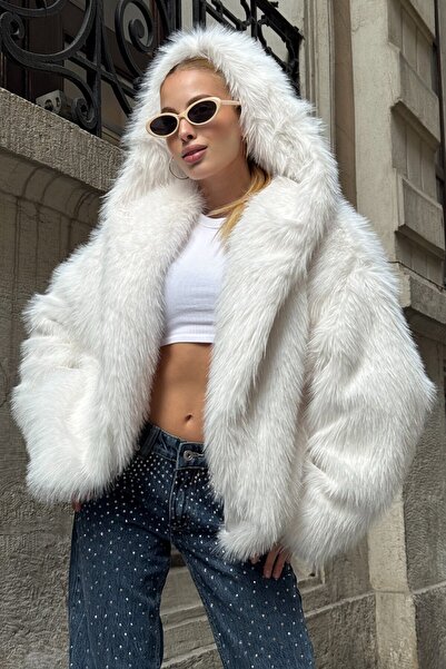 VAGGON Double Pocket Lined Hooded Fur Coat