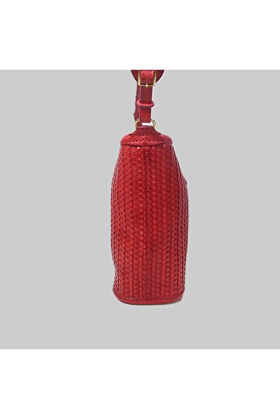 GÖN Handmade Leather Messenger Bag (Moniki)