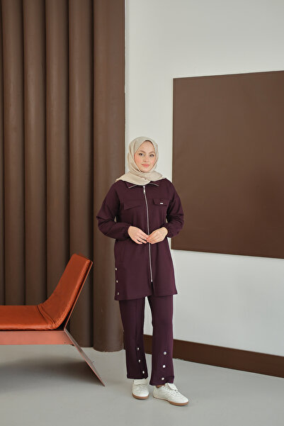 LOCCO Women's Suit with Snap Detail on the Sides and Zipper, Plum Color