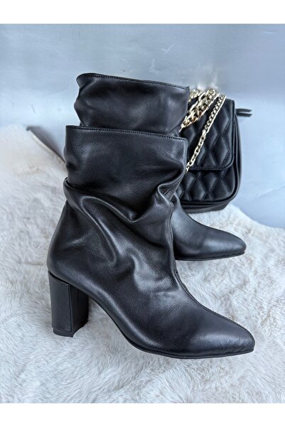 Miarma Designs Genuine leather ankle boots