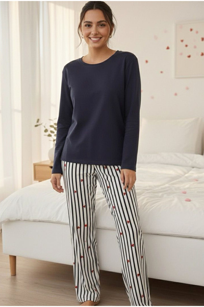 Siyah İnci Navy Blue White Heart Patterned Cotton Knitted Pajama Set 7974