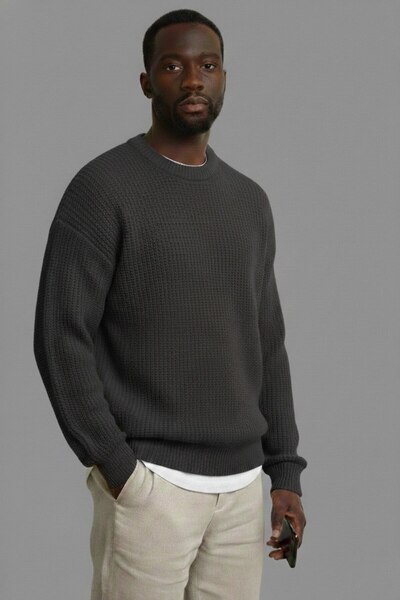 WKM Men's Oversized Cut Crew Neck Knitted Sweater