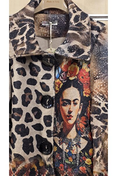 Park Moda Felt Jacket with Big Buttons