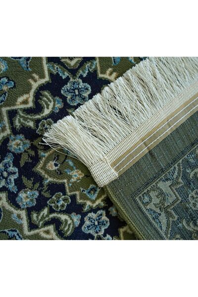 Platinum Rawdah al-Madinah Prayer Rug, 70 cm × 1.1 m, Green