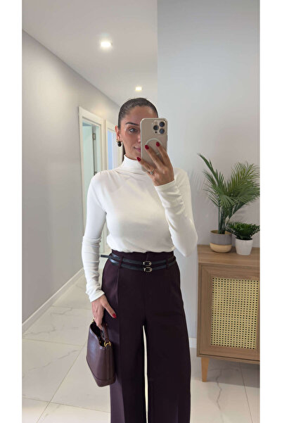 BİRCANÇİL Veyon Ecru Turtleneck Gathered Blouse