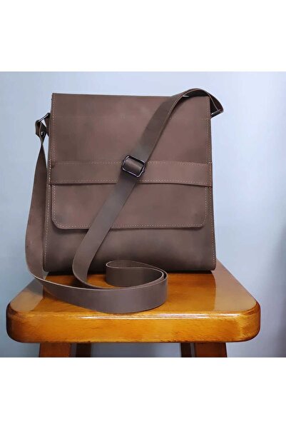 DEDE %100 Hakiki Deri Unisex Omuz ve Postacı Çantası – Şık, Minimal ve Dayanıklı Tasarım