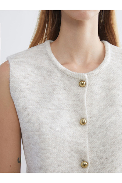 LC Waikiki Vision Ecru Crew Neck Women's Knitwear Vest